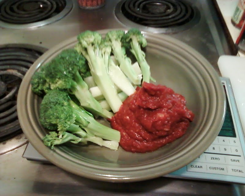 E�rgon Salsa with Broccoli ? Photo by Haus, Public domain, via Wikimedia Commons