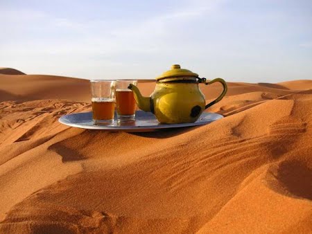 Tea algerian sahara by twarag ? Photo by Houhou, CC BY-SA 4.0, via Wikimedia Commons