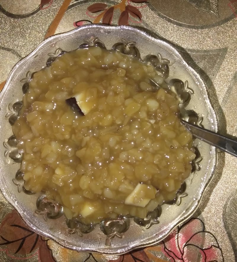 Syloti style kheer made of Biroin Rice, Coconut and molasses ? Photo by AbuSayeed, CC BY-SA 4.0, via Wikimedia Commons