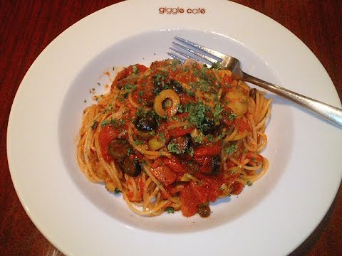 Spaghettini alla puttanesca. ? Photo by nishidaryuichi, CC BY 2.0, via Wikimedia Commons