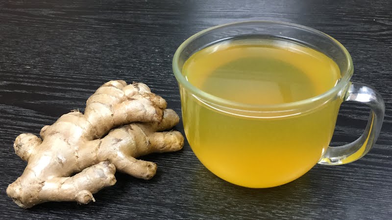 Ginger tea, a home remedy for cold, cough, and sore throat. ? Photo by Trupti.gauns, CC BY-SA 4.0, via Wikimedia Commons