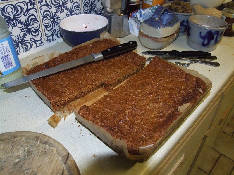 Lancashire Parkin straight out of the oven. Parkin is only eaten between September and 31st December- this was the last batch of the year. It was cooked to the recipe of Meliora Waring Rutter, of Ashton-upon-Mersey, who baked it in the 1950s when it cost 1 shilling, it was cooked in the 1970? when it cost 12 shillings (60p). ? Photo by Clem Rutter, Rochester, Kent, CC BY 3.0, via Wikimedia Commons