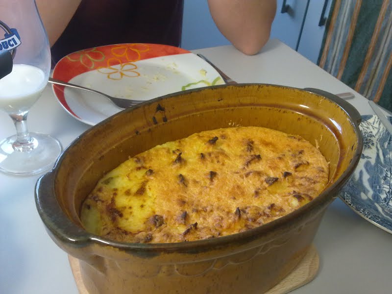 My shepherd's pie after it came out the oven ? Photo by Samuel Engelking, CC BY 3.0, via Wikimedia Commons