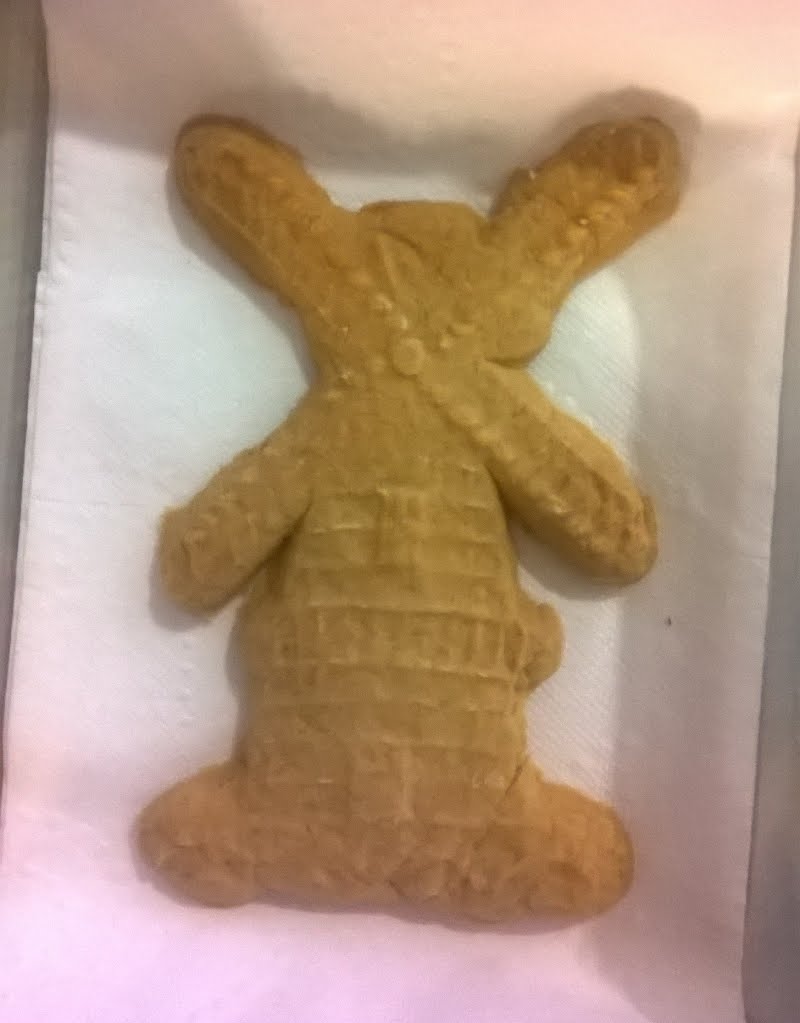 Speculaas in windmill design made using a template ('print' or 'speculaasplank'). ? Photo by DGH22, CC BY-SA 4.0, via Wikimedia Commons
