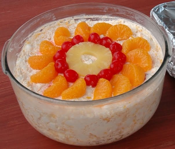 A photo of an Ambrosia salad, cropped from the original source using iPhoto. ? Photo by Marshall Astor, CC BY-SA 2.0, via Wikimedia Commons