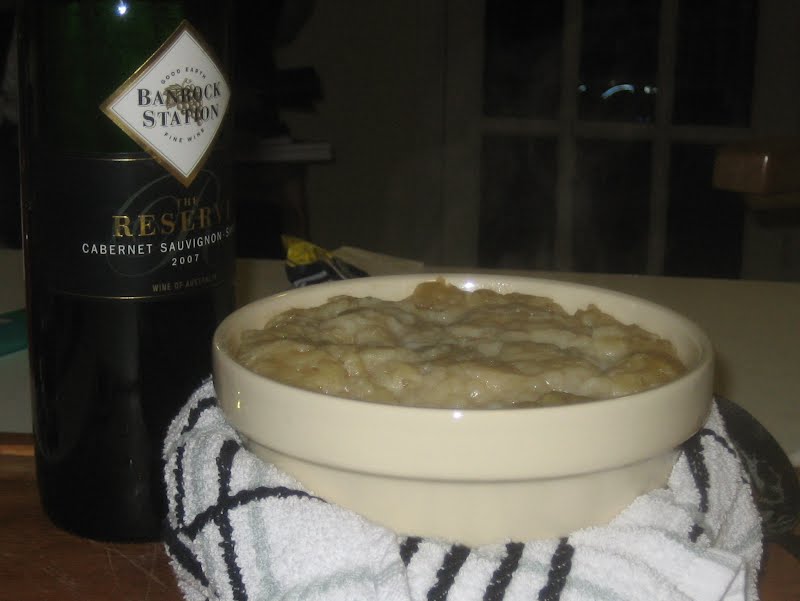 Sunday, November 30th, 2008. Made a steak and kidney pudding for tea. Delicious with a nice Shiraz. ? Photo by Chris Jobling from Swansea, Wales, CC BY-SA 2.0, via Wikimedia Commons