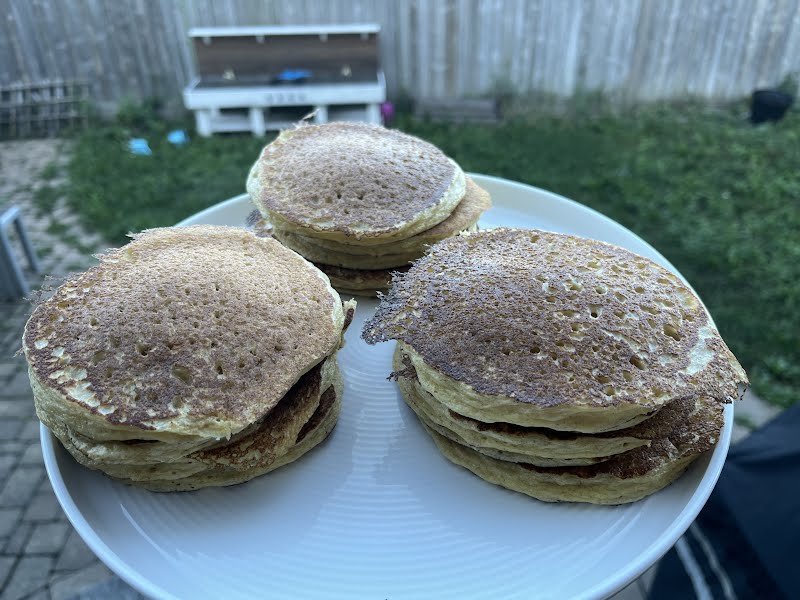Fluffy high protein oatmeal pancakes