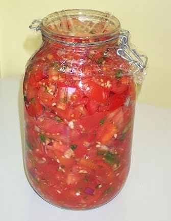 A 3 litre jar of salsa, ready to start fermenting. Recipe at the Wikibooks Cookbook ? Photo by Webaware, Public domain, via Wikimedia Commons