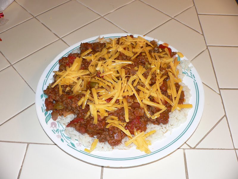 Chili con carne (recipe) ? Photo by Mark Pellegrini, CC BY-SA 3.0, via Wikimedia Commons