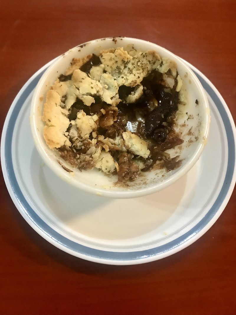 Steak and red wine pie, made by Jarrod Baniqued ? Photo by Jarrod Baniqued, CC0, via Wikimedia Commons