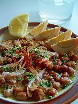 Ful medames - Egyptian cuisine ? Photo by Abdullah Geelah, CC BY-SA 3.0, via Wikimedia Commons