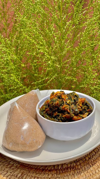 Tuwon alkama with vegetable soup ? Photo by Saudarh2, CC0, via Wikimedia Commons